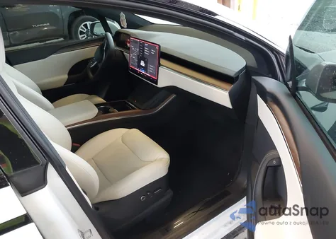 2023 Tesla Model X Dual Motor All-Wheel Drive/Standard Range из США, поврежденный, VIN 7SAXCBE56PF383611